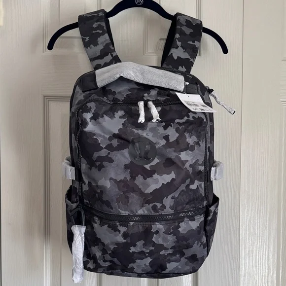 Lululemon New Crew Backpack – NWT - Picture 1 of 12